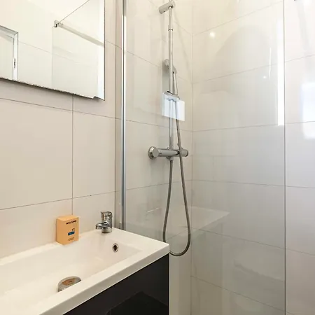 Mim 4 - Equipped And Renovated 7 Min From Palais Apartment *